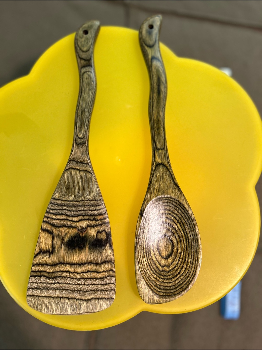 Wood Grain Serving Spoon and Spatula